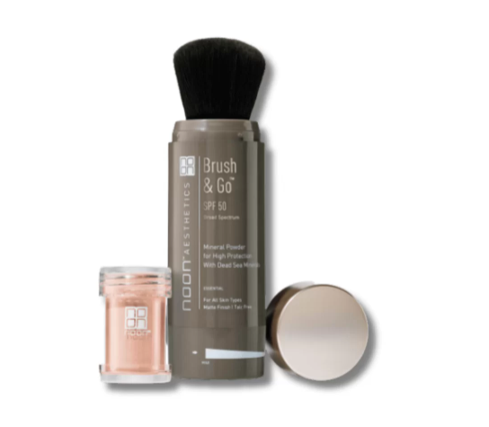 Мінеральна пудра з SPF 50 для всіх типів шкіри Тон №02 Brush & Go All Skin Type, 2х5 г
