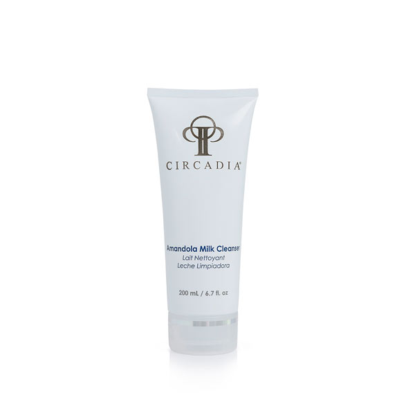 Мигдальне молочко для очищення шкіри Circadia Amandola Milk Cleanser, 200 мл